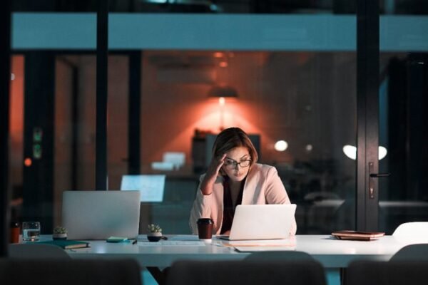 7 Mistakes To Avoid When Rolling Out Corporate eLearning