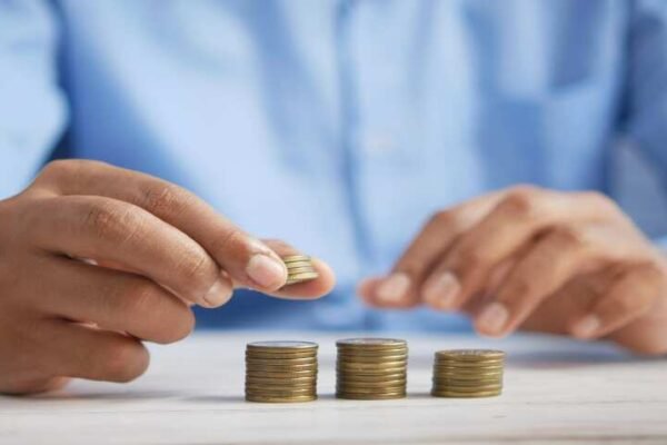 Central Govt Pensioners: Retired NPS subscribers with 10 years of service can claim additional benefits under UPS; check last date to apply, claim process