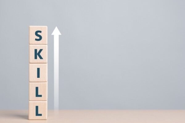 How To Upskill Employees Effectively: Best Practices For L&D