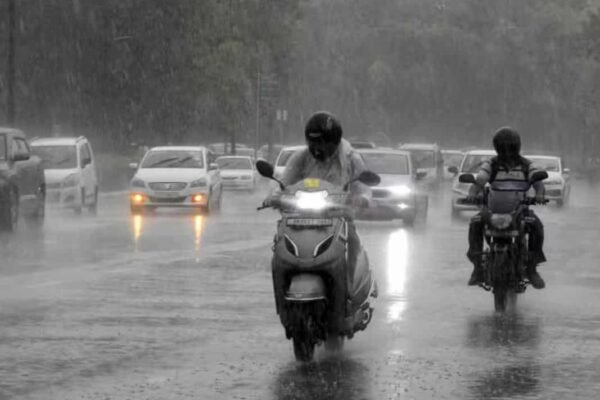Karnataka gears up to tackle heavy rains, Dy CM Shivakumar directs deputy commissioners to take action