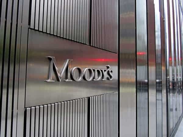 Moody’s contrasts India’s stable economy with cash-strapped Pakistan’s as tensions rise