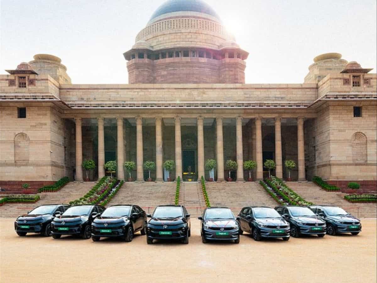 TATA.ev delivers Curvv.ev and Tiago.ev to Rashtrapati Bhawan, strengthening commitment to Atmanirbhar Bharat and sustainable mobility