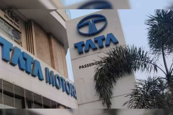 Tata Motors Q4 Results: Auto major reports Rs 8,470 net profit; Group turns net cash positive