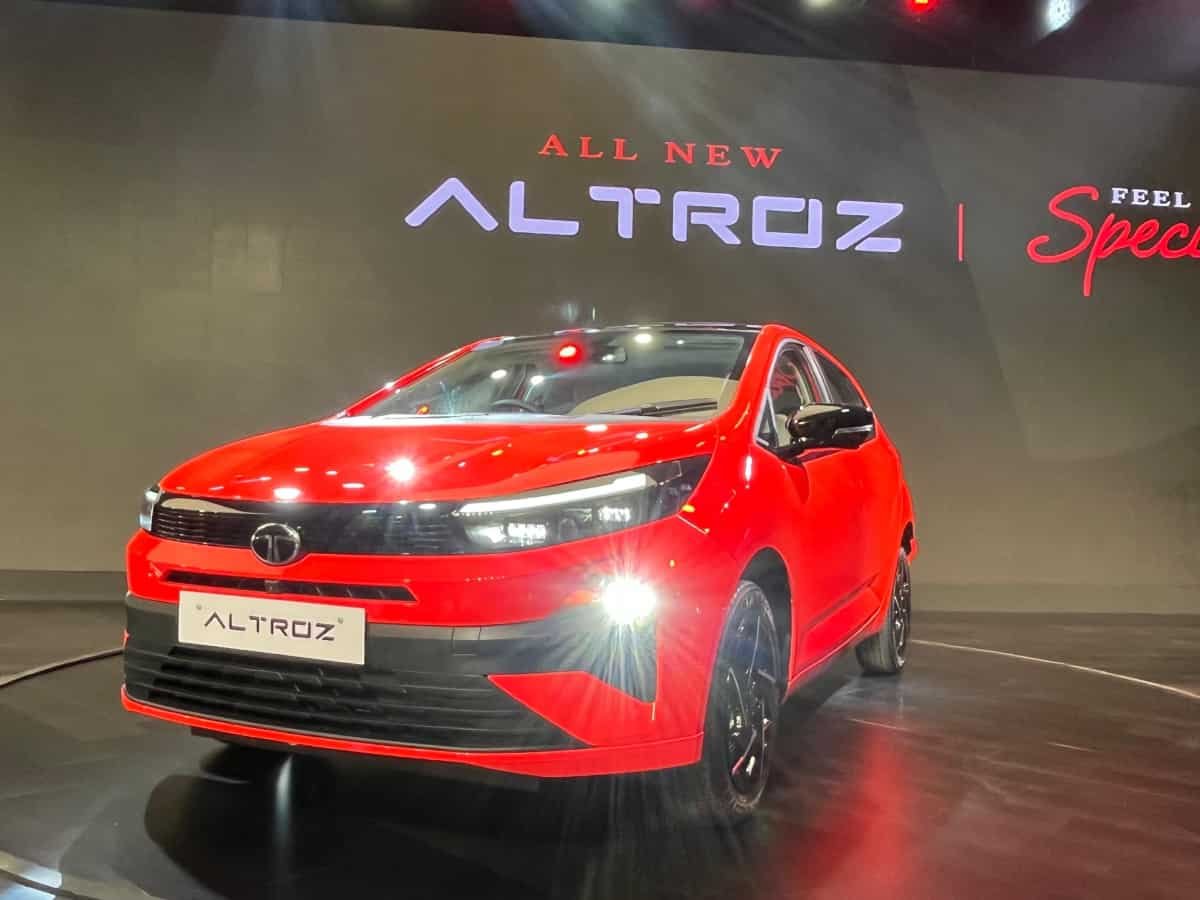 Tata Motors rolls out all-new Altroz, hatchback with diesel power & premium features