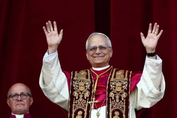 US VP Vance congratulates Leo XIV on election win