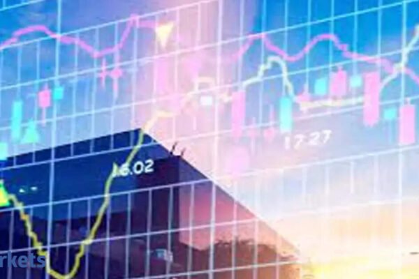 Asian shares slip, oil rises as investors weigh Iran scenarios