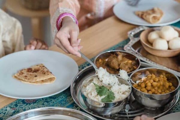 Cost of home-cooked thalis declines 6% in May, driven by cheaper vegetables: Crisil report