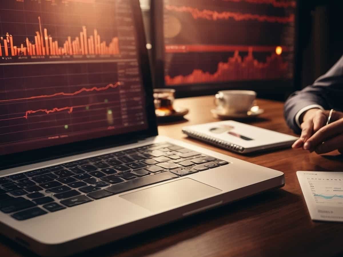 Final Trade: Markets end flat amid volatility; Sensex settles 77 pts lower, Nifty closes at 24,717