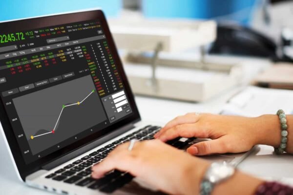Final Trade: Nifty settles at 24,620; metal and IT stocks lead gains