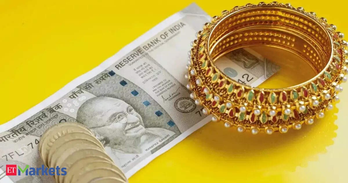 Gold loan stocks rally after RBI hikes loan-to-value ratio limit and eases small loan norms