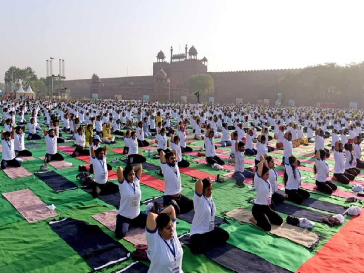 Indian Army Marks International Yoga Day with mass celebrations across borders and terrains