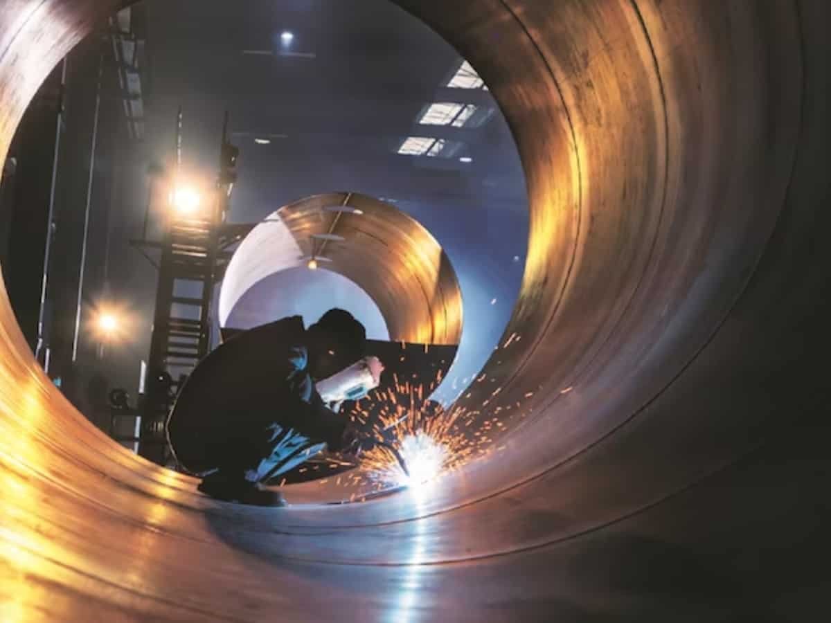 India’s core sector growth slows to 0.7% in May 2025, lowest in nine months