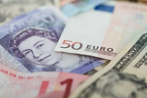 India’s forex reserves dip by .02 billion to 7.93 billion
