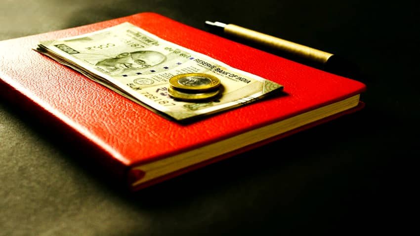 Monthly Capital Gains from One-time Investment: How Rs 3,99,999 mutual fund lump sum can give you over Rs 67,000/month payout for 30 years