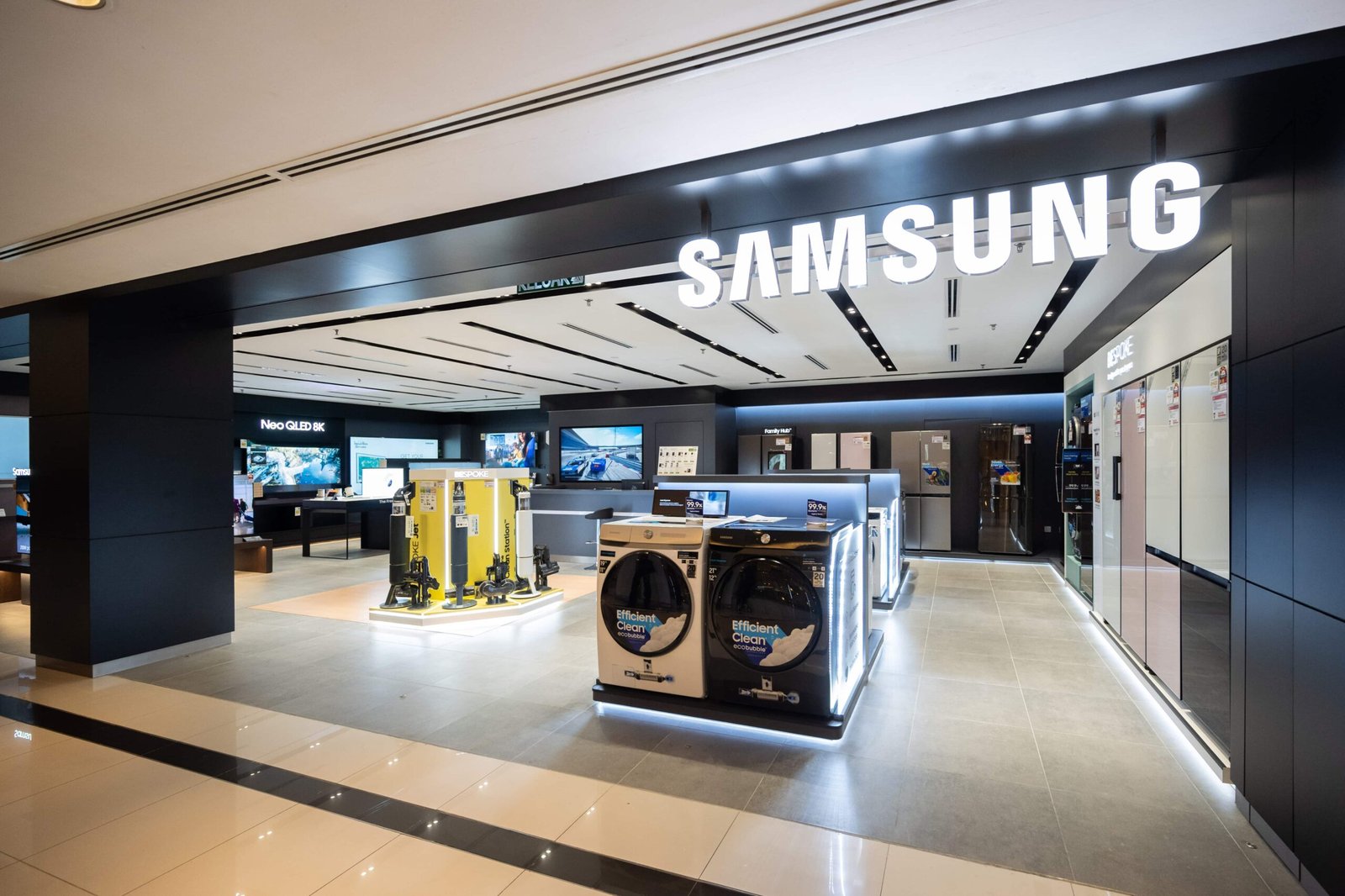 Samsung seeks turnaround in HBM in biannual strategy meetings: Report