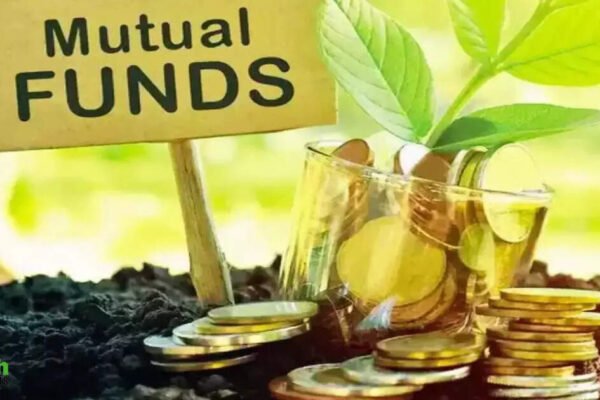 Should investors move from long-term to short-term debt funds after RBI’s rate cut?