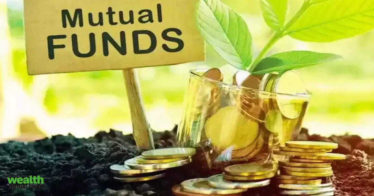 Should investors move from long-term to short-term debt funds after RBI’s rate cut?