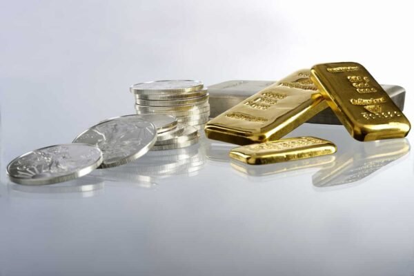 Silver breaches Rs 1 lakh mark, gold surges over 2% on MCX ahead of expiry