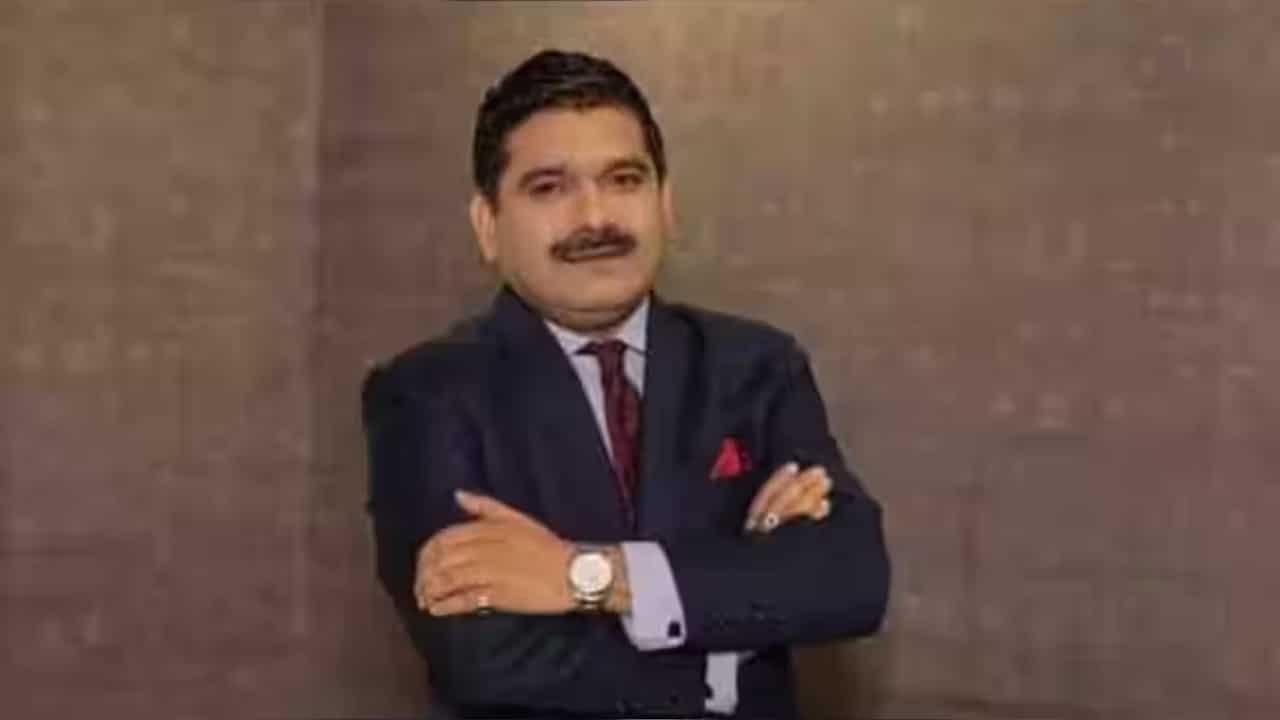 Some rallied 5x in 1 year… but will they still deliver? Anil Singhvi breaks down 5 stocks to act on now