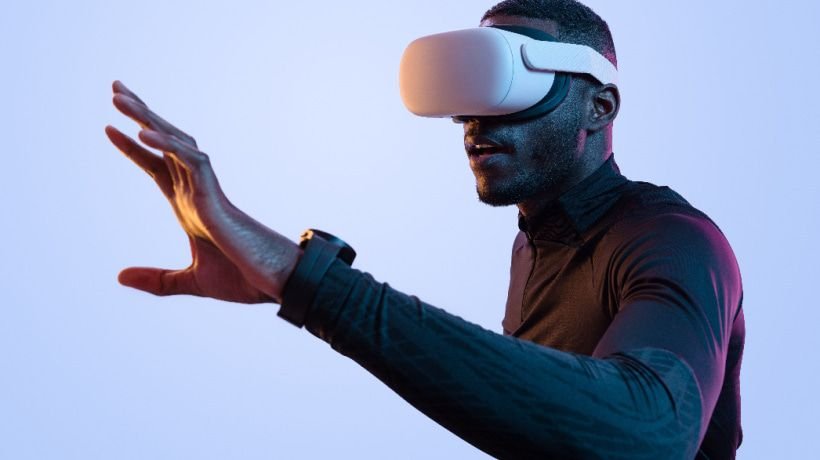 The Impact Of VR In Custom eLearning: A Game-Changer For Immersive Learning