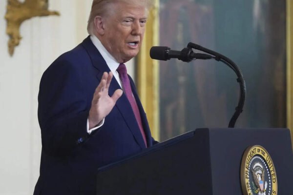 US still wants talks with Iran on Sunday: US official