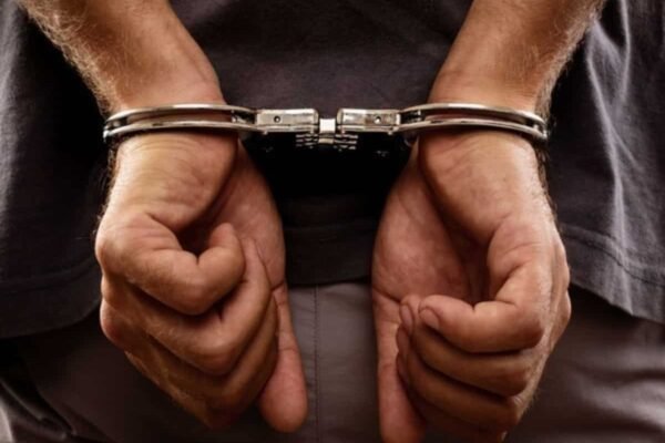 CBI arrests northern railways engineer and trackman in Rs 34,000 bribery case