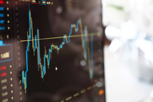 Final trade: Sensex and Nifty settle flat; PSB and metal stocks gain while FMCG and IT drag