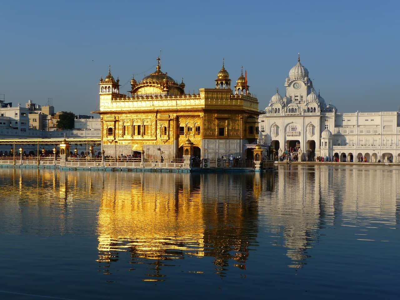 Golden Temple receives bomb threat for second day in a row, SGPC seeks action