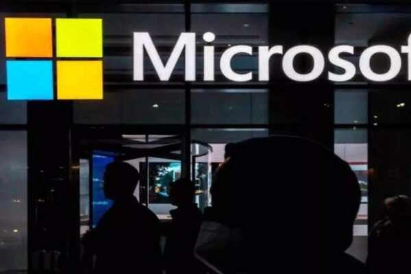 Microsoft bans Chinese engineers for tech support of US military