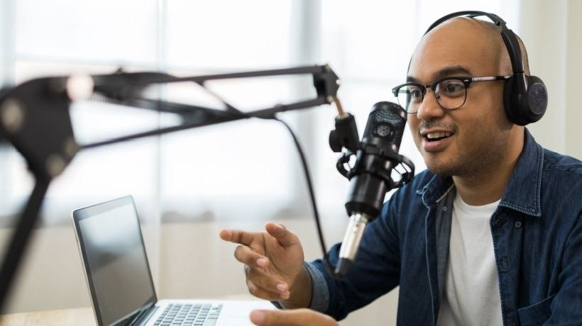 Online Training Podcasts: 6 Creative Ways To Reduce Work Mistakes