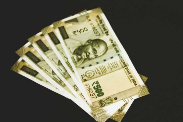 PPF Calculation: How much will you earn in 15 years by investing Rs 4,500, Rs 8,500, and Rs 11,500 monthly in post office Public Provident Fund? PPF Calculation: How much will you earn in 15 years by investing Rs 4,500, Rs 8,500, and Rs 11,500 monthly in post office Public Provident Fund?