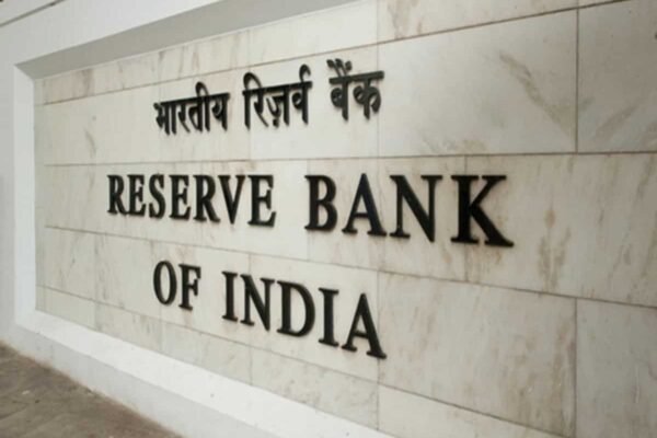 RBI tightens oversight on credit bureaus; pushes for real-time data updates and greater transparency