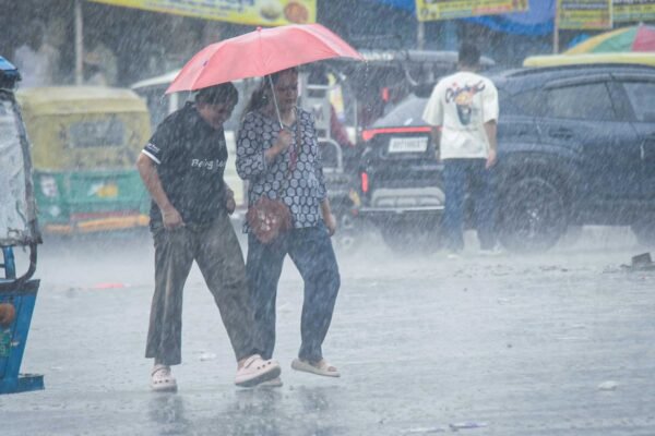 Rain lashes parts of Delhi, IMD predicts light to moderate showers for next two days