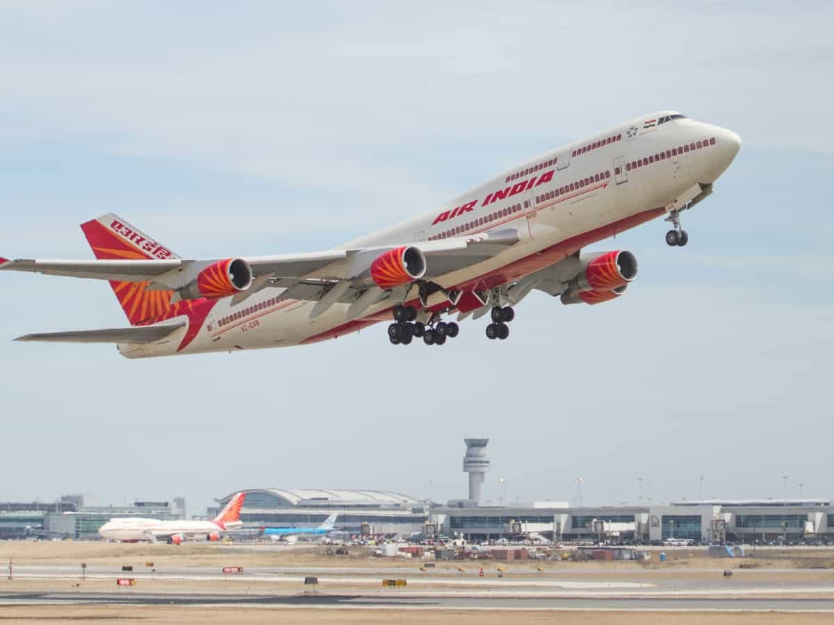 DGCA warns Air India over Bengaluru–London flights breaching 10-hour limit