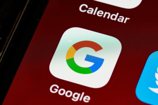 Google Translate adds live conversation translation, language practice features