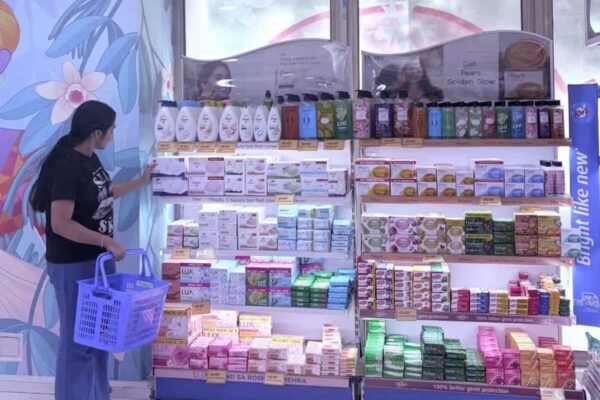 HUL news Hindustan Unilever rejigs top management Niranjan Gupta Ritesh Tiwari stock to track on Aug 22