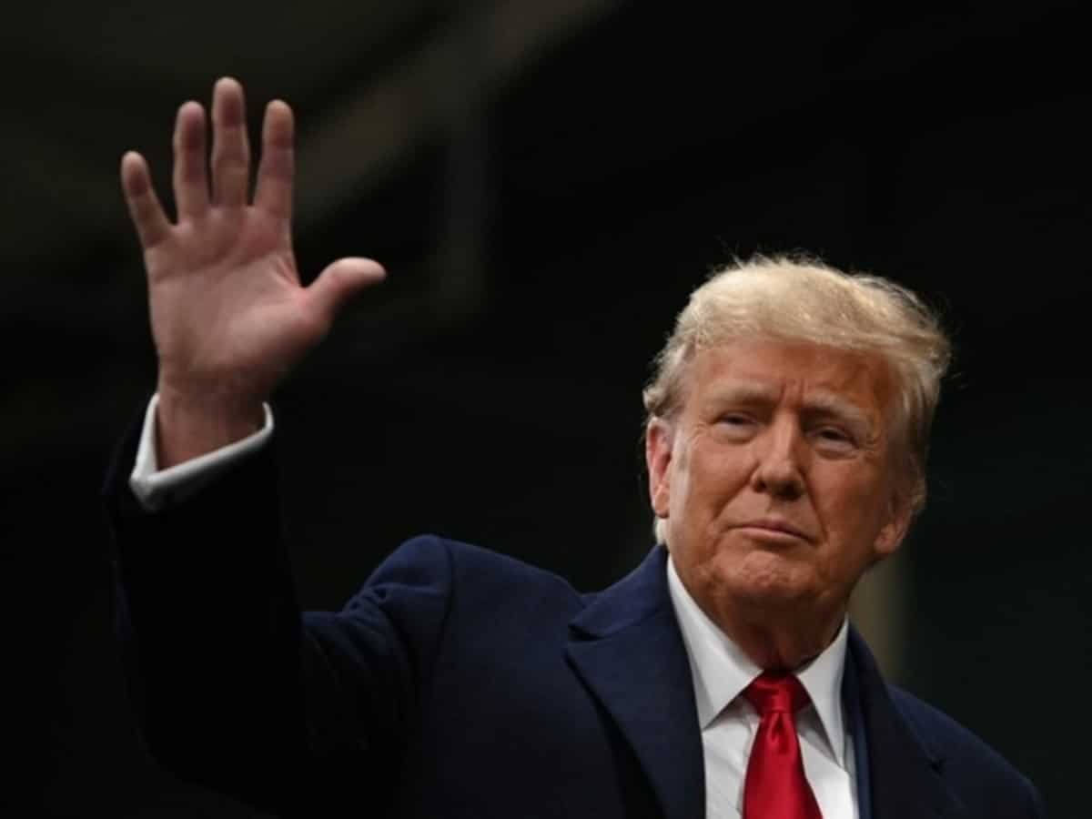 Trump administration proposes rule to limit stay of foreign students, professors and media workers