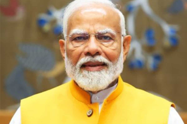 UP: PM Modi inaugurates, lays foundation stone of projects worth Rs 2,200 crore in Varanasi