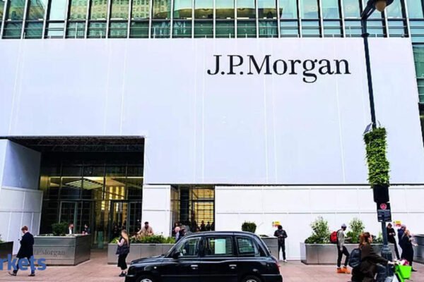 Wall Street banks lose ground in Europe as tariffs spook clients