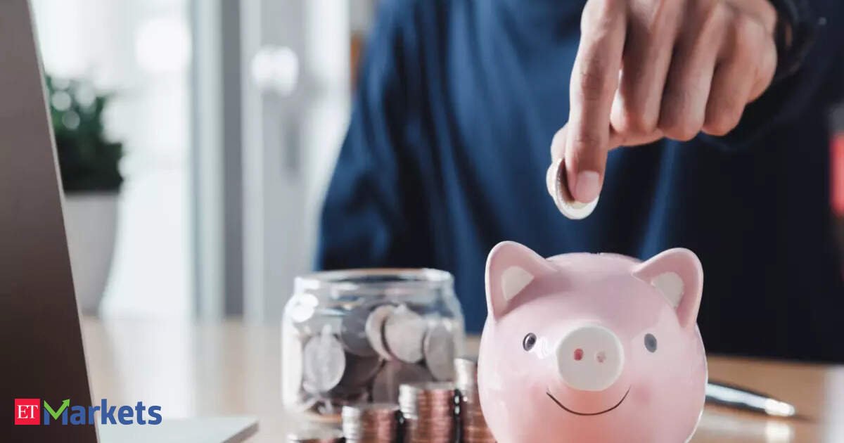 What should fixed income investors do post RBI Monetary Policy Meeting