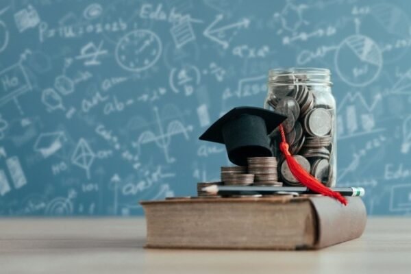 8 Ways Schools Can Make Better Investment Decisions About EdTech Tools