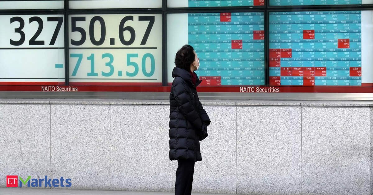Asia stocks cautious as markets anticipate potential rate cut from US Fed