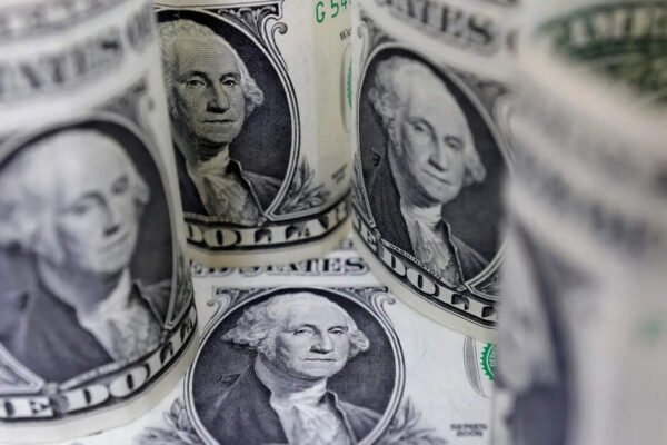 Global debt hits record of nearly 8 trillion, says IIF