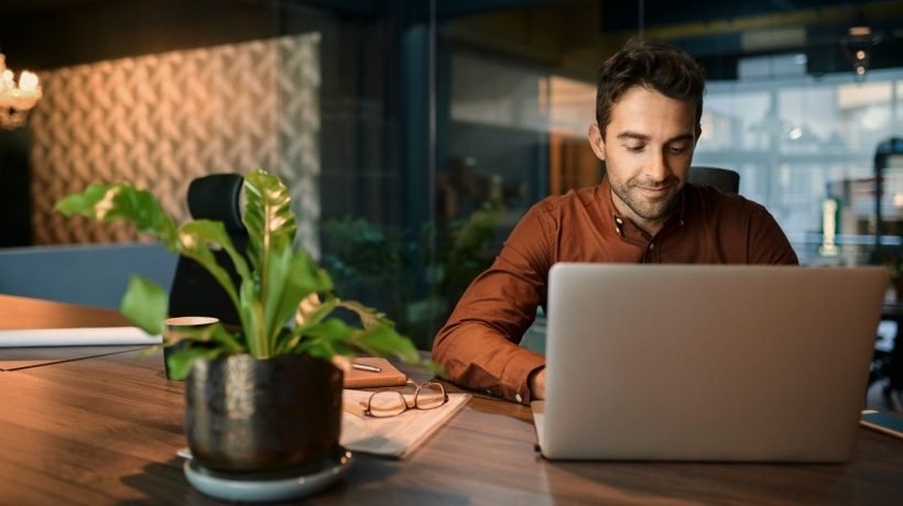 Maximizing ROI: Transitioning From ILT To eLearning With AI-Powered Rapid Solutions