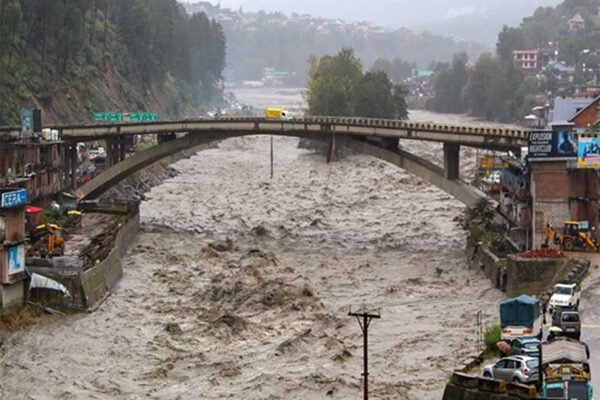 Monsoon havoc in Himachal: 500 roads blocked, damages exceed Rs 4,300 crore