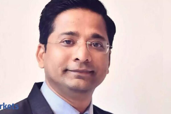Nifty seen heading to 25,300 as metals, midcap IT lead: Axis Securities’ Rajesh Palviya