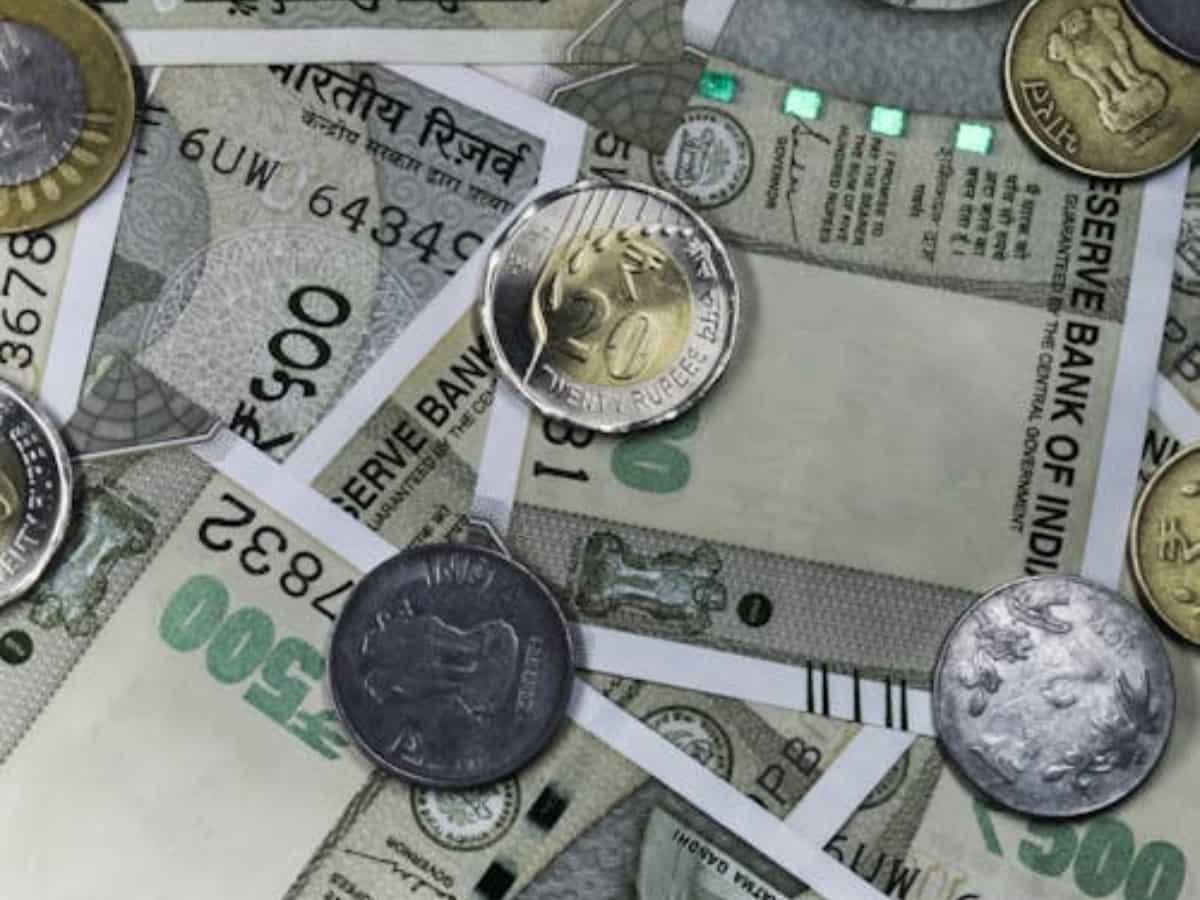 Rupee slides to all-time low of Rs 88.53 amid US H-1B fee hike, weak FII flows