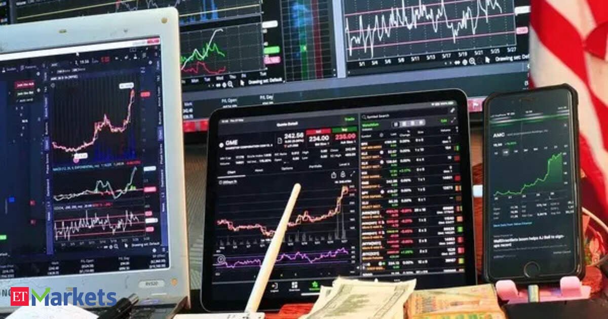 Asian stocks rally as trade tensions ease, gold drops