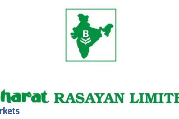 Bharat Rasayan board okays stock split, issue of bonus shares