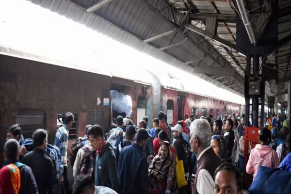 Delhi-NCR suspends platform ticket sales at five railway stations till October 28 to ease festival rush